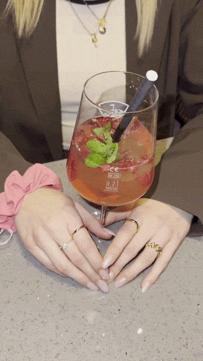 SipAngel - Scrunchie Armband mit integriertem Drink-Schutz